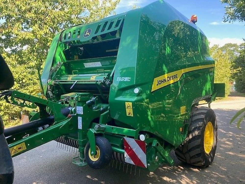 John Deere v451r