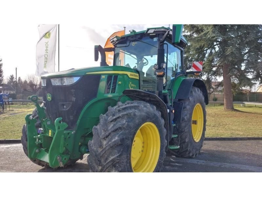 John Deere 7r310