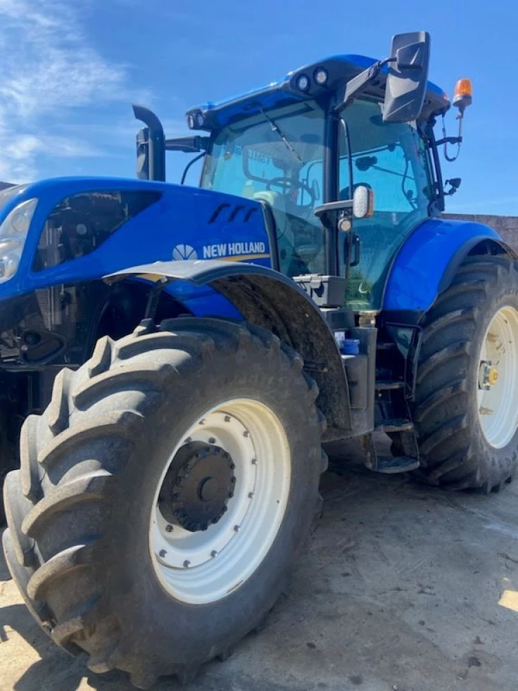 New Holland t7.195 s