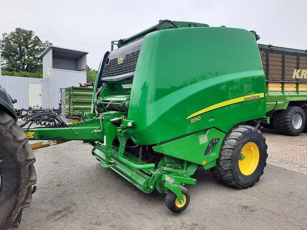 John Deere 990