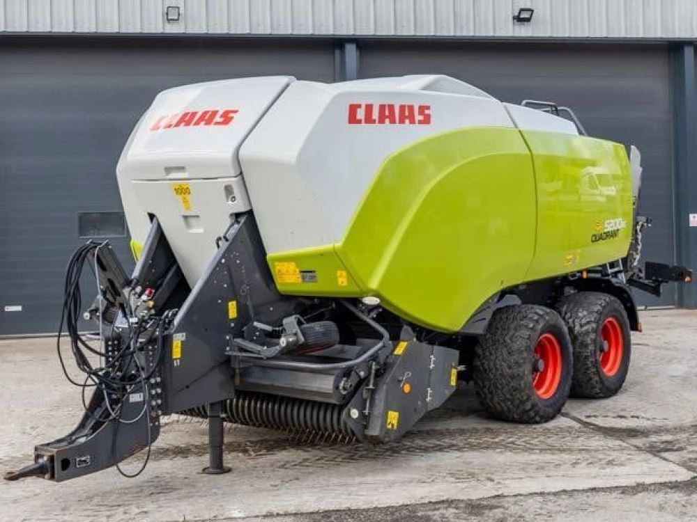 Claas quadrant 5200 rc