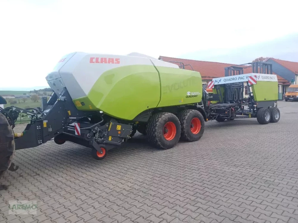 Claas quadrant 5200 rc evolution mit tst quadro pac v