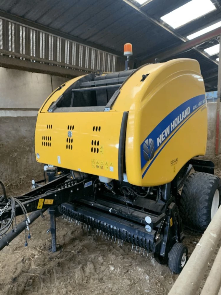 New Holland ROLL-BELT 180