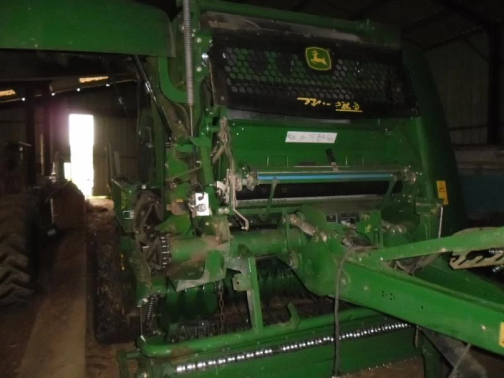 John Deere 990