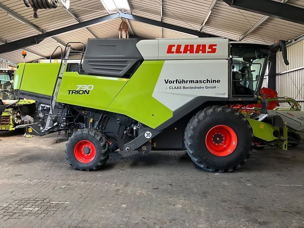 Claas trion 730