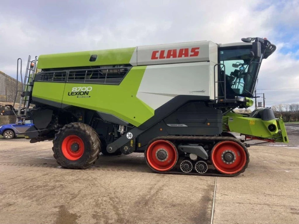 Claas lexion 8700 tt