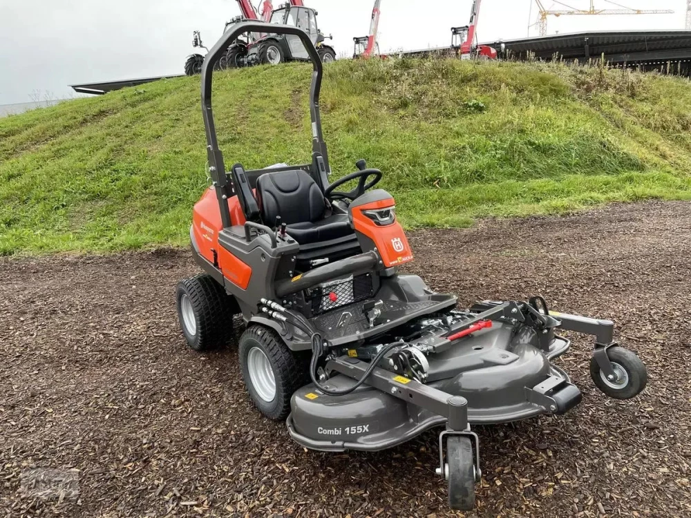 Husqvarna rider p 525dx mit mähdeck, diesel, allrad, servo