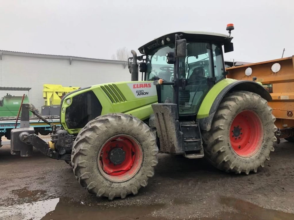 Claas ARION 630