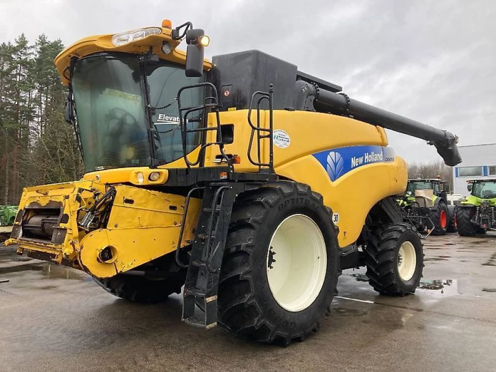 New Holland cr 9.90 elevation