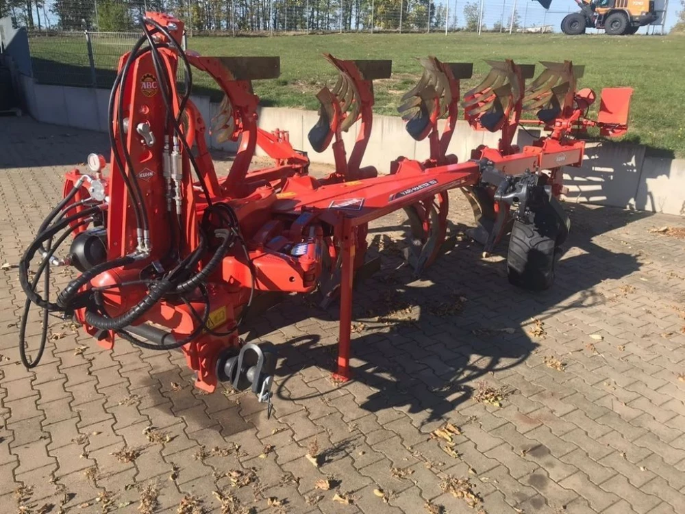 Kuhn vm 153 5