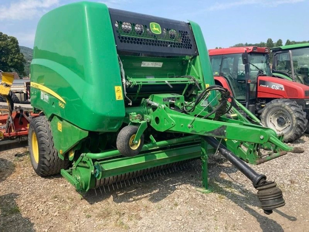 John Deere 960