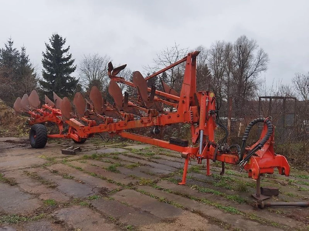 Kuhn challenger