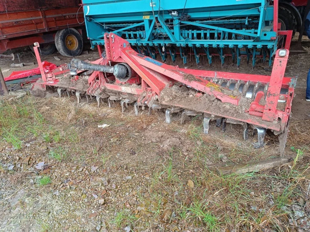 Kuhn HR 4004