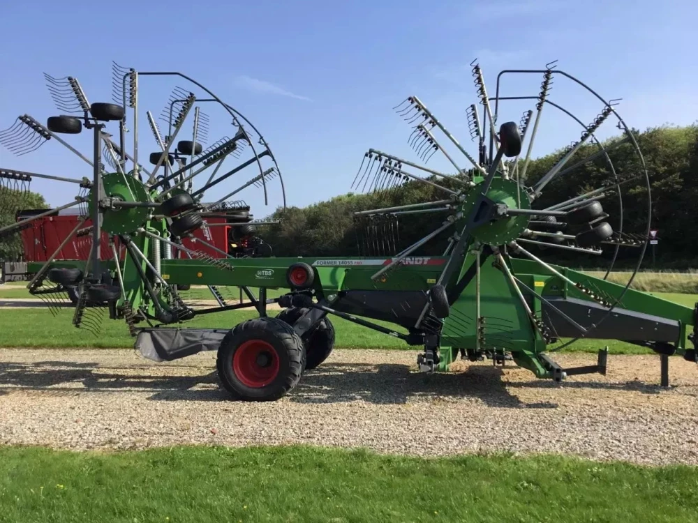 Fendt former 14055 pro