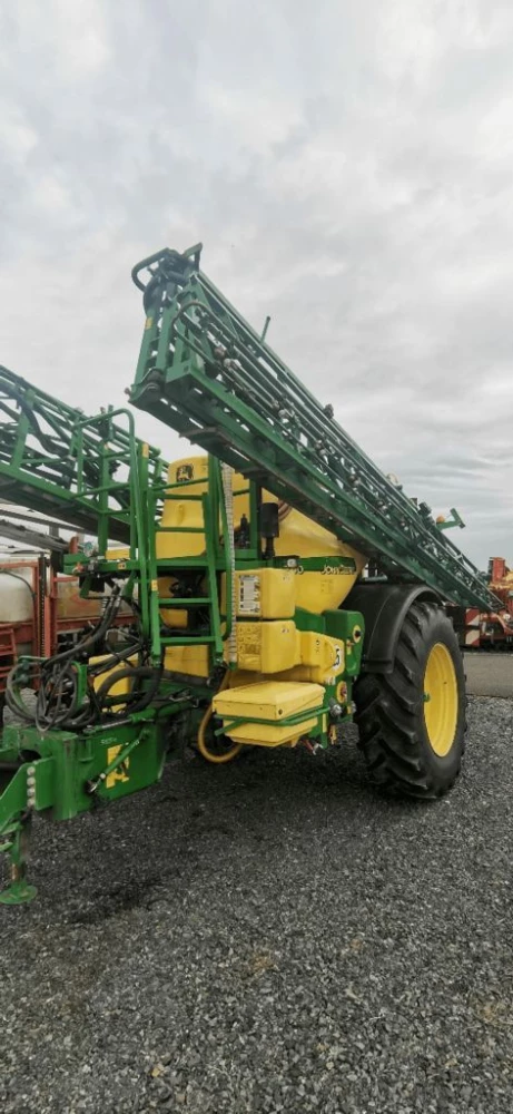 John Deere 840I