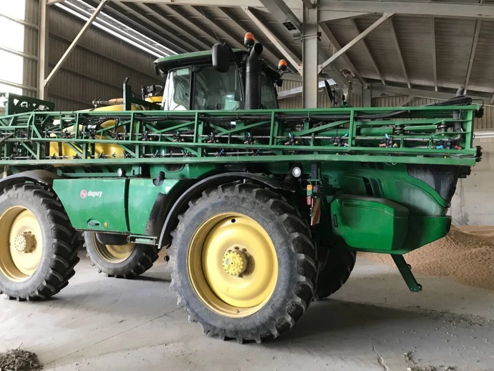 John Deere R4040I