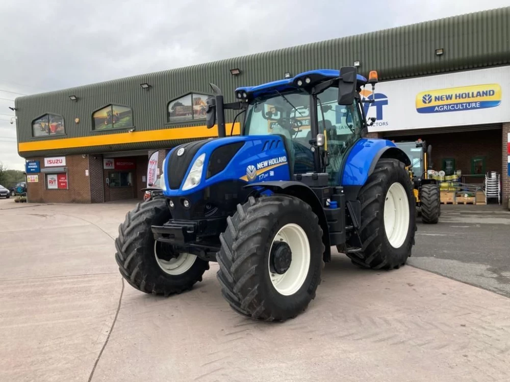 New Holland T7.210 POWER COMMAND