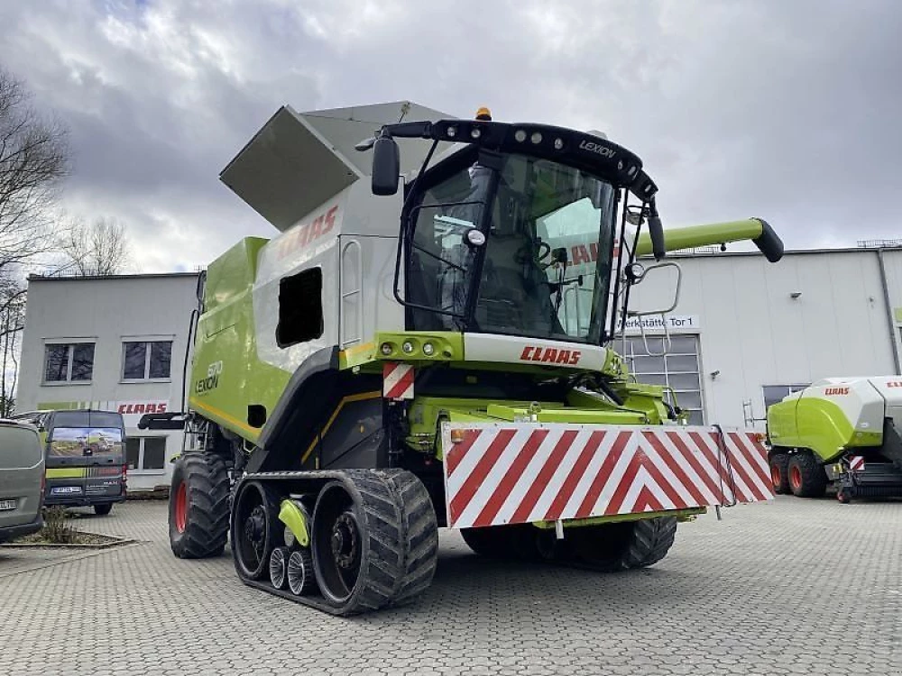 Claas lexion 670 terratrac allrad