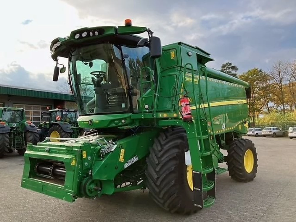 John Deere t560 hillmaster