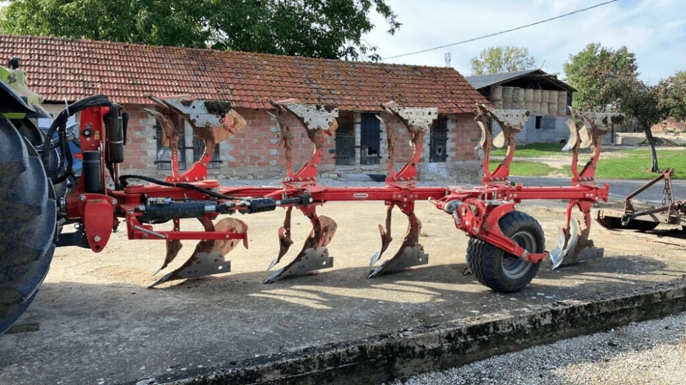 Maschio Gaspardo charrue unico4+0 d105