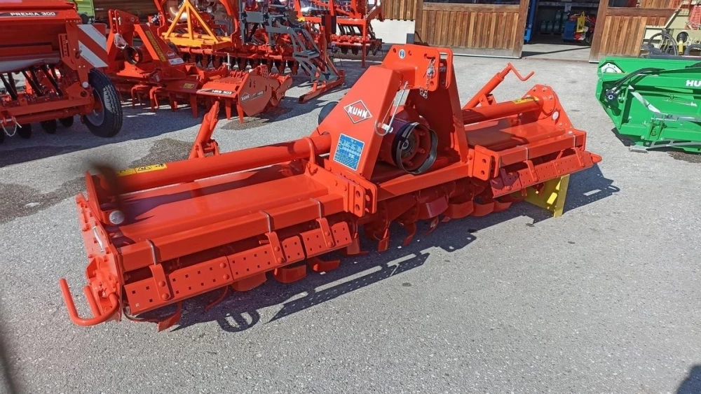 Kuhn el 122 / 300