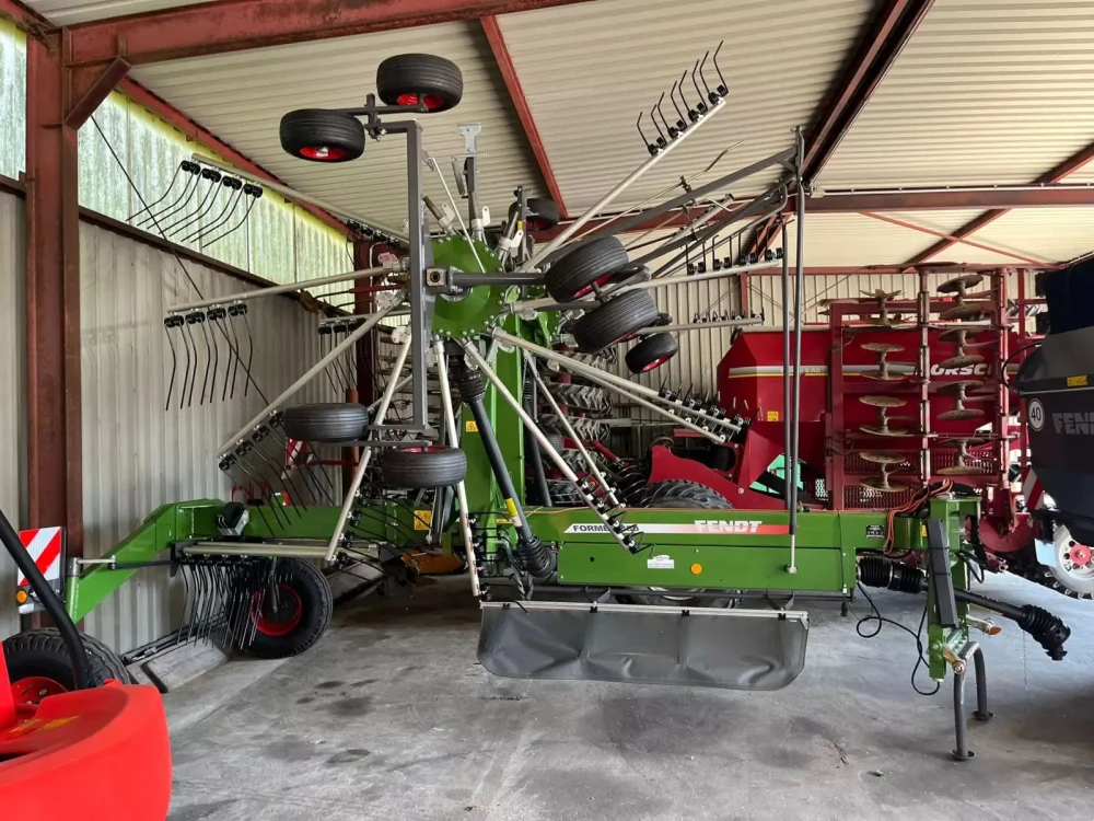 Fendt former 880