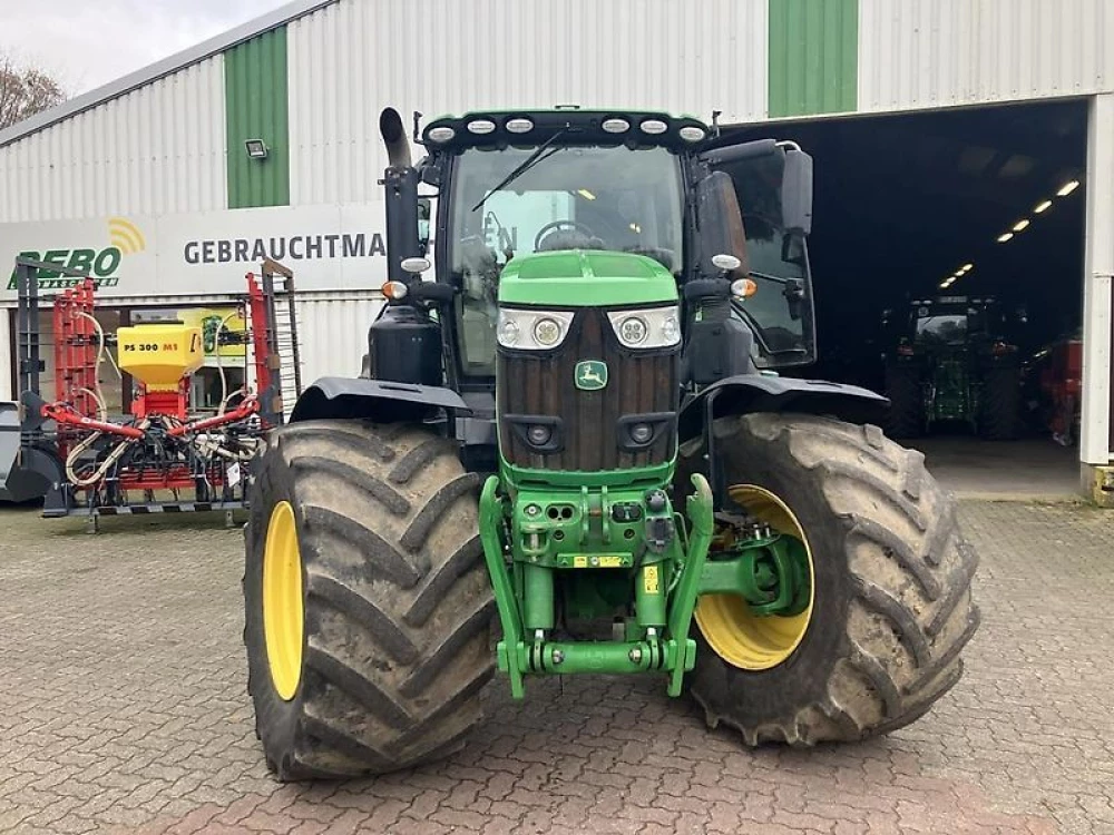 John Deere 6250R