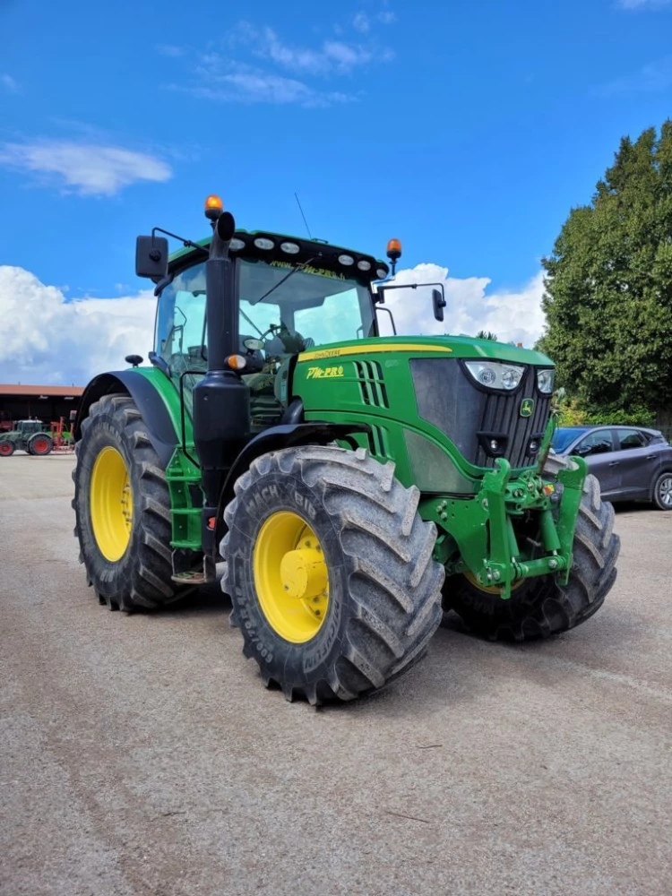 John Deere 6175R