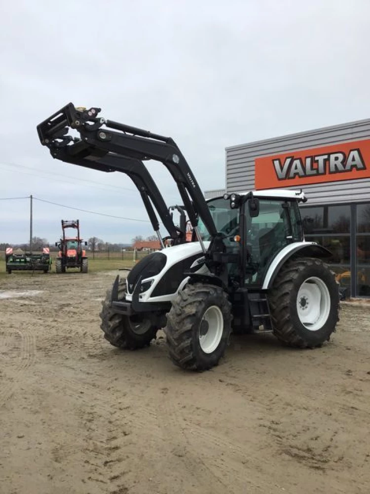 Valtra a 104 h