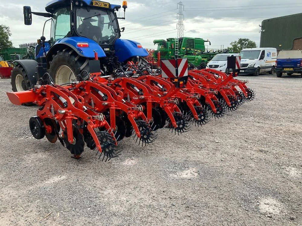 Kuhn striger 600r