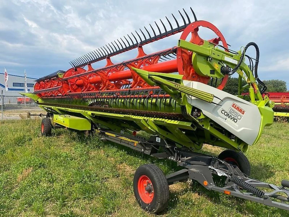 Claas convio 12,30m