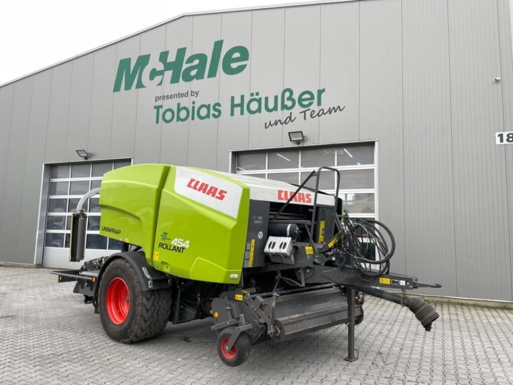 Claas rollant 454 uniwrap