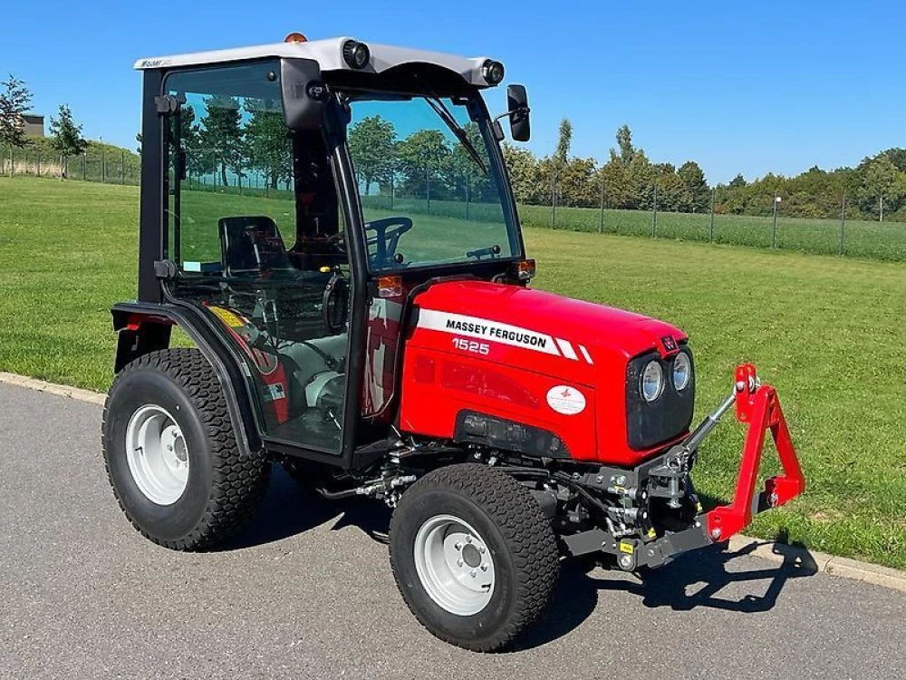 Massey Ferguson mf 1525 hc