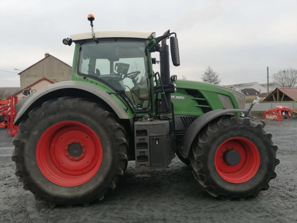 Fendt 826 profi plus