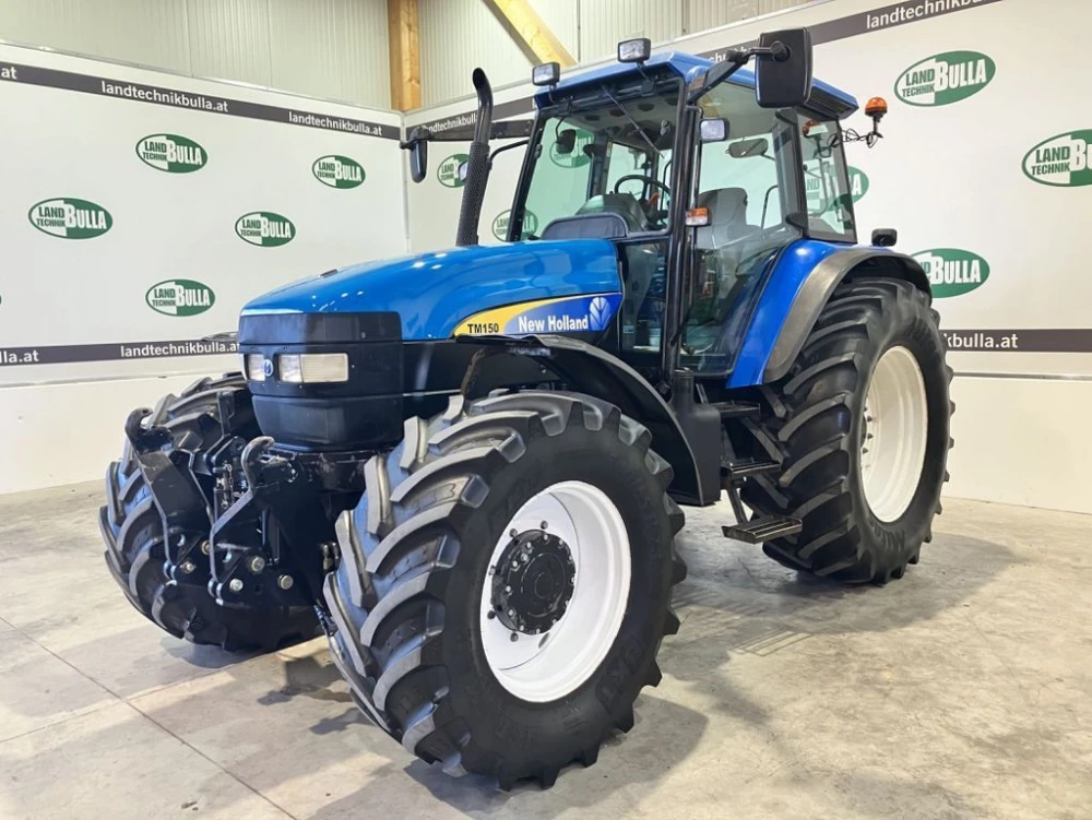 New Holland tm 150