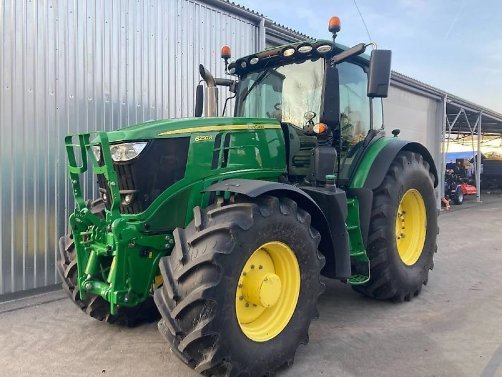 John Deere 6250 r