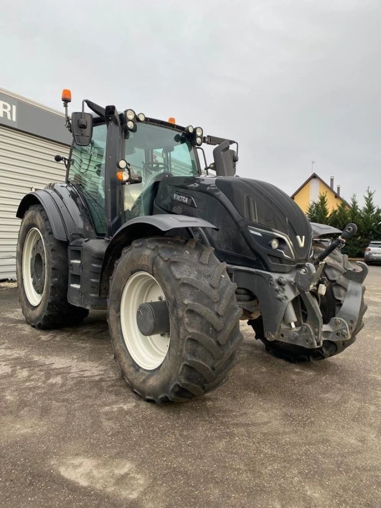 Valtra t254v