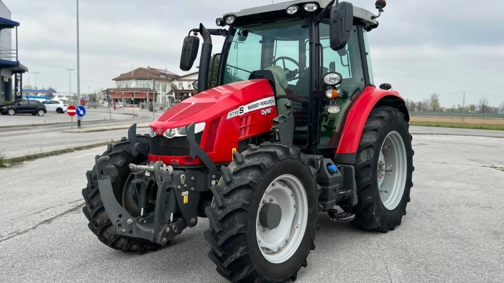 Massey Ferguson s5710