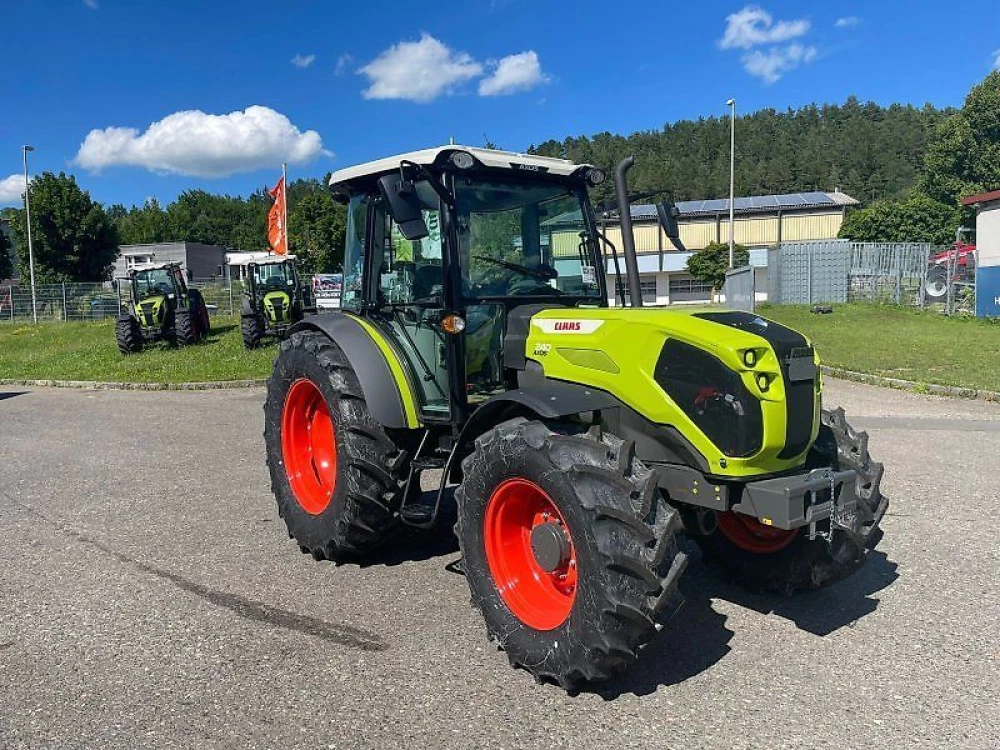 Claas axos 240 advanced