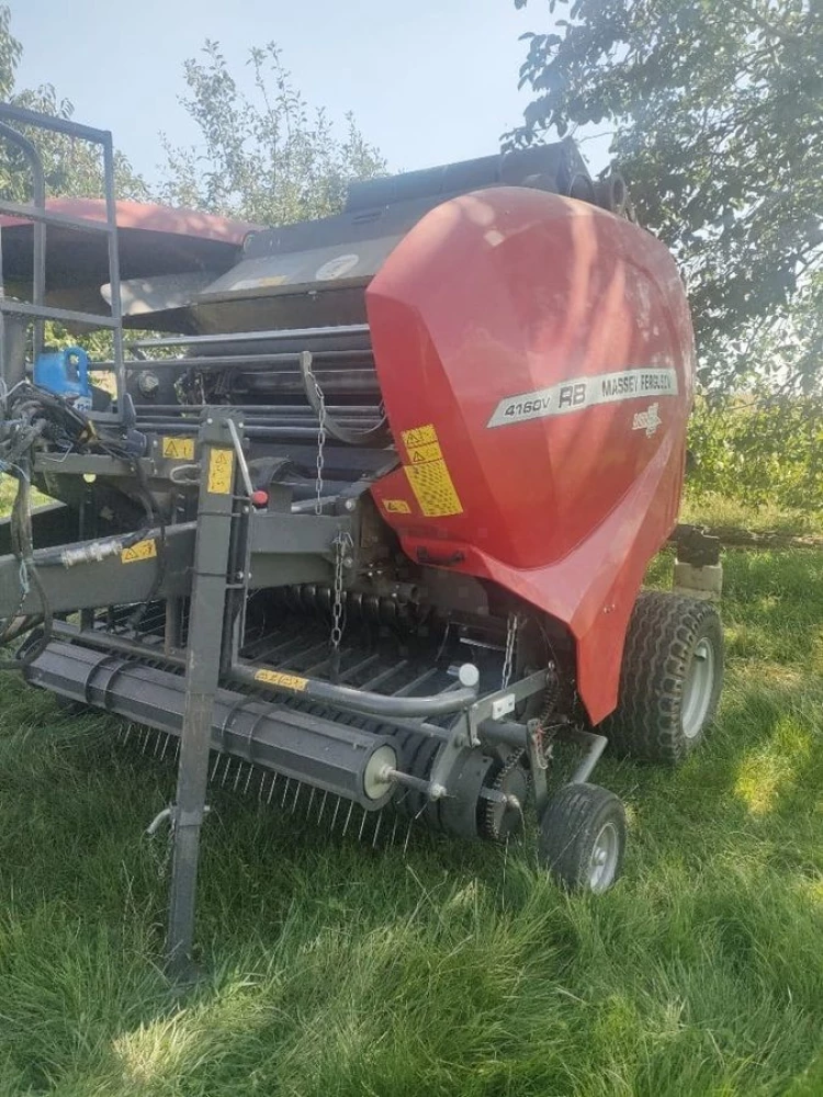 Massey Ferguson 4160v classic