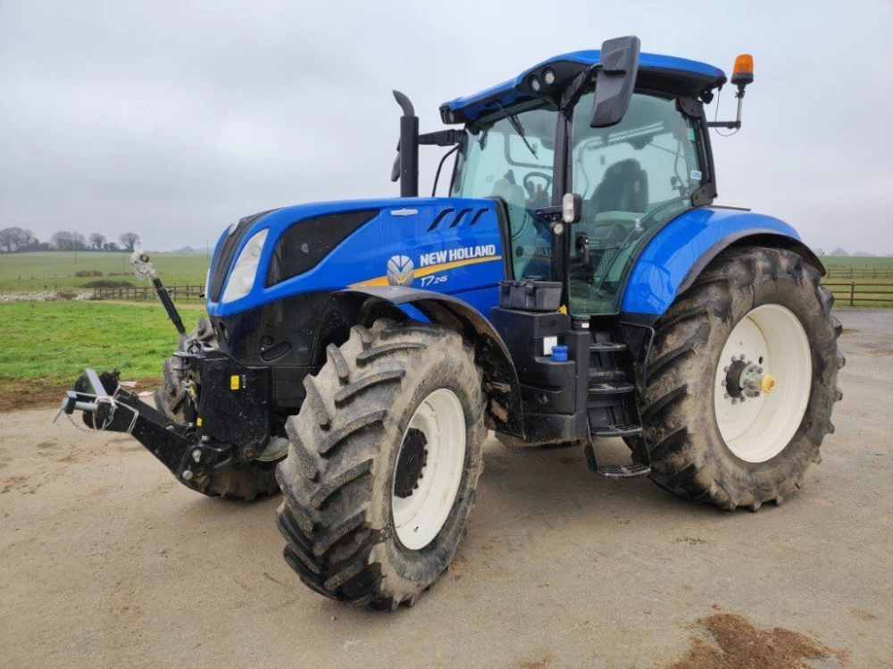 New Holland t7 245 ac