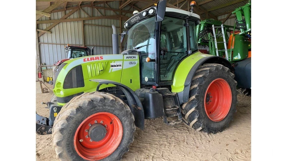 Claas ARION 630