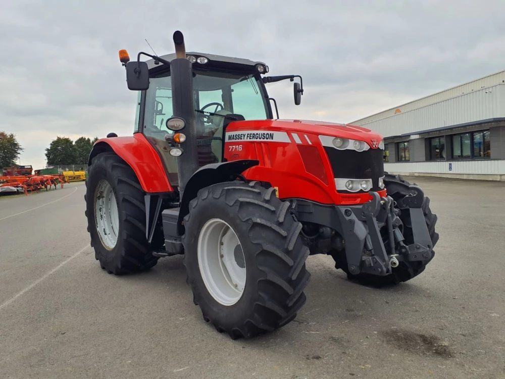 Massey Ferguson 7716 dyna 6