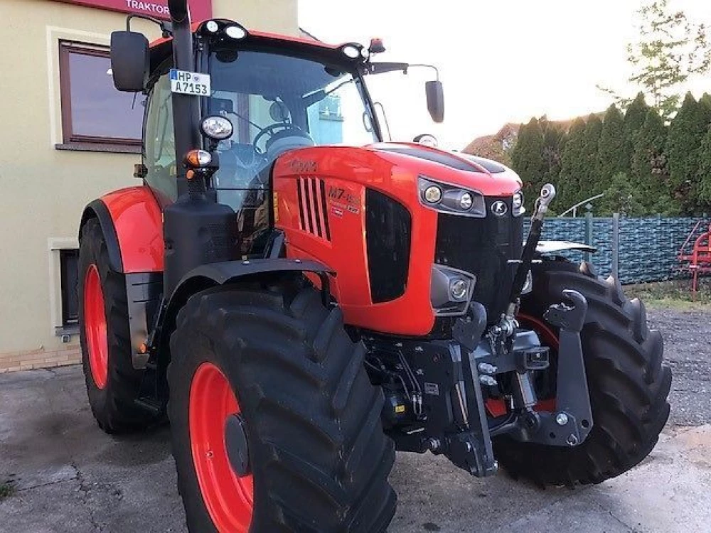 Kubota m 7153 premium kvt