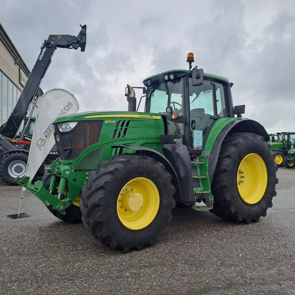 John Deere 6170M