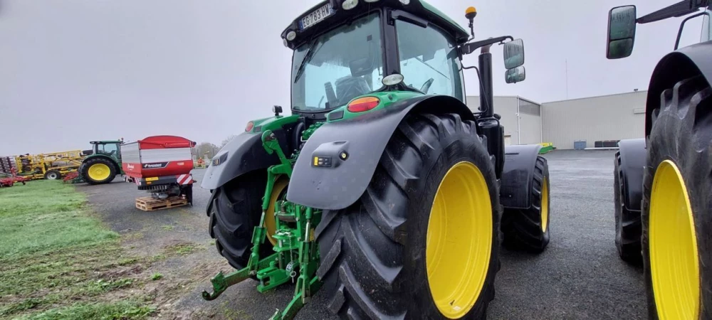 John Deere 6155R