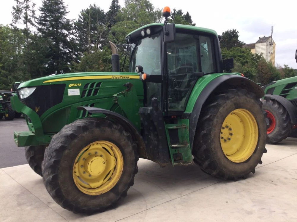 John Deere 6150M