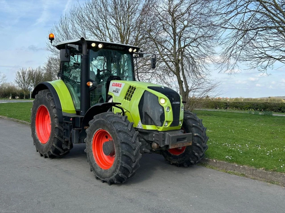 Claas ARION 650