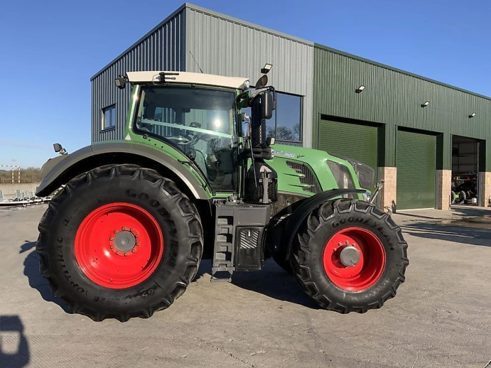 Fendt 828 power tractor (st18710)