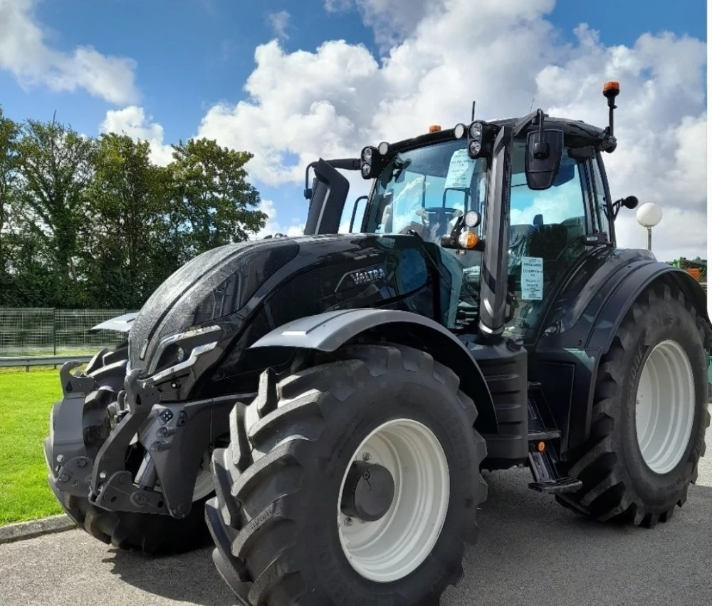 Valtra t175 versu